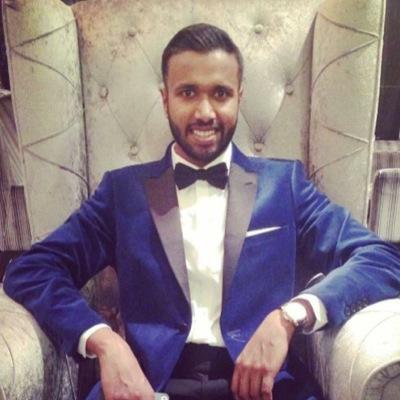 robrajeswaran's profile picture. Co-founder @cliqqit