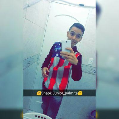 Facebook:junior palmita instagrm:juniorpalmita twitter:@juniorpalmita #YuyaFanatico enamorado de la vida barcelonista hasta los huevos.