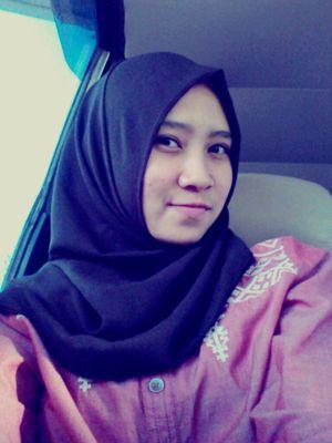 yolarev97's profile picture. Just an ordinary human