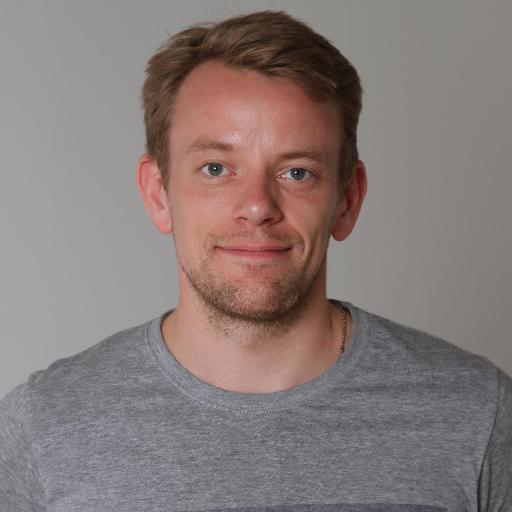 JMagnetz's profile picture. að vissu leyti og upp að vissu marki