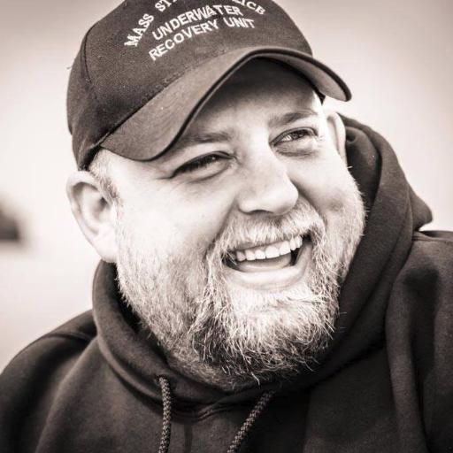 ACSoulfullife's profile picture. Soulful Life Photography is the joint venture of two talented photographers, Adam Caron and Teri Billington. Teri and Adam met while attending Hallmark