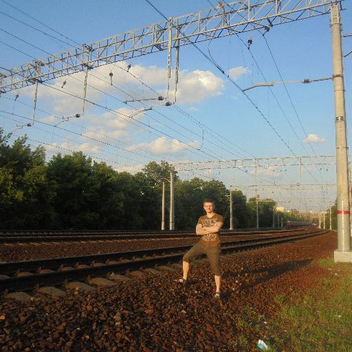 VolodyaKachok's profile picture. Видеоблоггер, анархист, борец за свободу, пламенный революционер и народник, анти капиталист, развиваю мускулатуру, читаю книги, пишу стихи и рассказы.