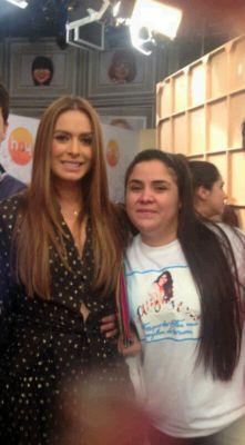 Super Fan de Galilea Montijo :-) #GaliSisters Gali nos sigue dsd 15/6/13 t kiero mucho Gali eres unica Dios Bendiga siempre tu vida y a tu hermosa familia :)