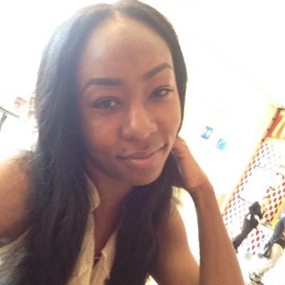 PrettyPettyPari's profile picture. 