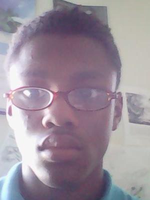 Juan_maull16's profile picture. artist,my one true modo is b free to be u becauz) if ur not u then,who r u? single,16,sings occasionally an enjoys no matter how bad times r.