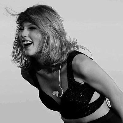 ❤️1989 Hyde Park 27/6/15 ❤️
That was the best day of my life.