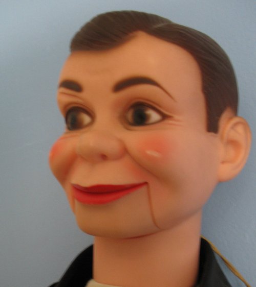 guitarded's profile picture. adventurer