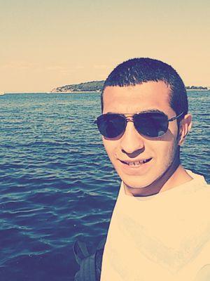 chevive_'s profile picture. bilge ✌
