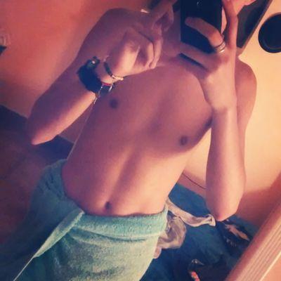 Betico21Alberto's profile picture. soy Alberto tengo 21 años y soy una persona de mente abierta sin miedo al riesgo conoceme y descubreme