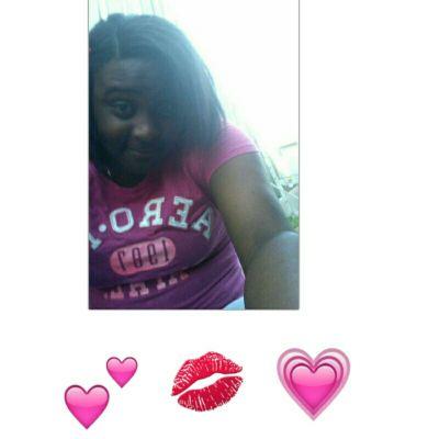 All around type of girl. I'll talk to almost anyone (as long as u ain't creepylol)