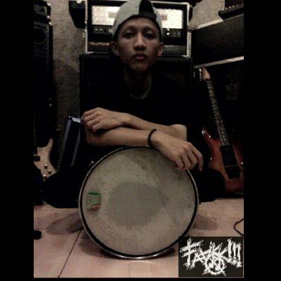 Escape | FAAKK!!!