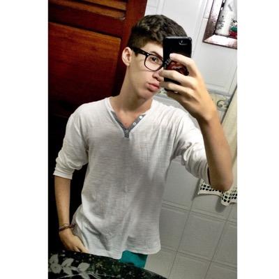 •/Bahia ☀️ •Snap: marcelo.lage •Vine: 9_alvaromarcelo •feed de vídeos que talvez te faça rir querendoseralguem insta:marcelolage3