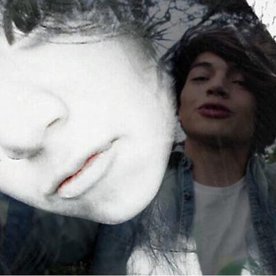 paoodeleyva's profile picture. CD9 me siguió, el 29/08/15 

    ✨Jose Alfredo Pacheco Leyva✨
Mi vida, expresada en 4 palabras

CD9 Forever.
Coder, hasta el fin✨❤