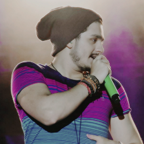 ' 'Pois só quem sonha consegue alcançar' ' 02/01/2014 16:17 http://t.co/dYgfOsTHO2…