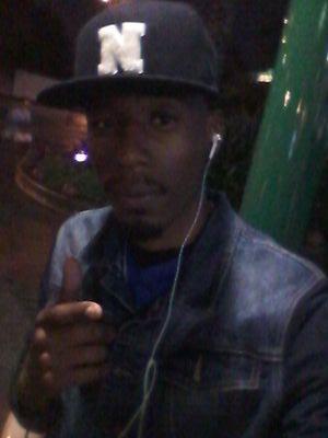 calvinfrench45's profile picture. stay tru to 1