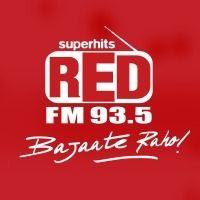 This is the official twitter account of Superhits 93.5 Red FM, Delhi. Yeh hai aaj ke zamaane ka radio station! Tune in, tweet in. Bajaate Raho!