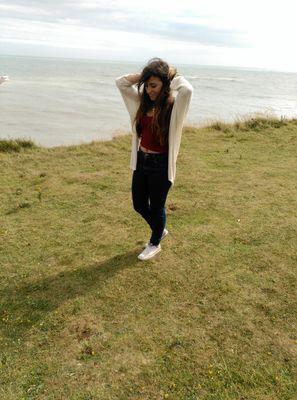 sarasanchezcruz's profile picture. Arrepentirse de lo vivido seria llenar de tachones mi autobiografía.
                              
instagram:sarasanchezcruz