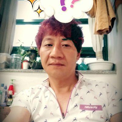 33924afce2db43d's profile picture. 