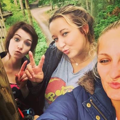 rebecca_waring's profile picture. Regrets & Mistakes are memories made ❤