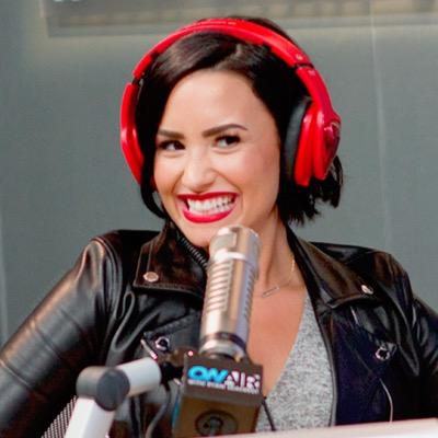 In love with her since Barney! ❤️ The most beautiful woman on earth! She saved my life #DemisWarrior #Lovatic @ddlovato my love! Fan Account!