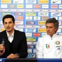 أقرأُ كثيرًا لأُشبِعَ شغفي بالأدب والمعرفة ، الهلال ، ريال مدريد.