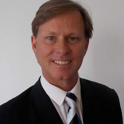 Husband Father Professional Realtor Entrepreneur Motivator Online Marketer who has a passion for golf & meeting new people