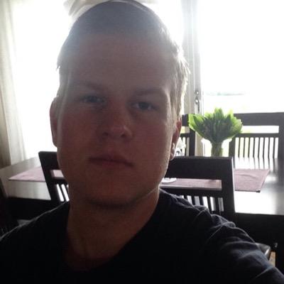 kven kan ikkje kveda om stort eller smått, når jenta e fager og ølet er godt?