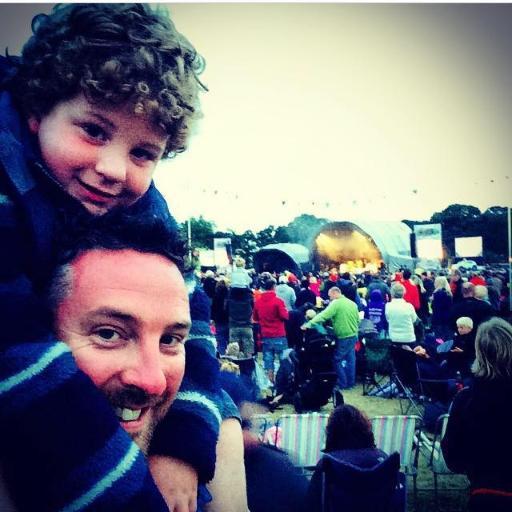 Father. Pearl Jam fan. Marketing Manager and allotmenteer. Creator of #WayneSongs Grumpy git in training.