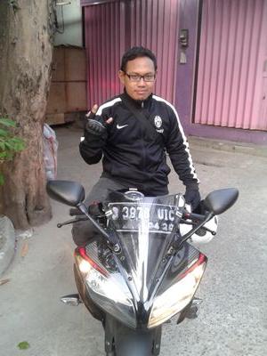 JuventinoAhmad's profile picture. I'm Juventini | I ❤ Allah SWT | I ❤ emak | I ❤ JUVENTUS ★takkan ada manusia yang sempurna kecuali milik Allah SWT★pin 7D3D4080 | path: Juventino Ahmad ⭐⭐⭐