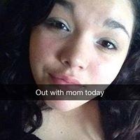 HaleyCassandra_'s profile picture. Haley Cassandra | 18 | senior | Taken by vbstrxct_