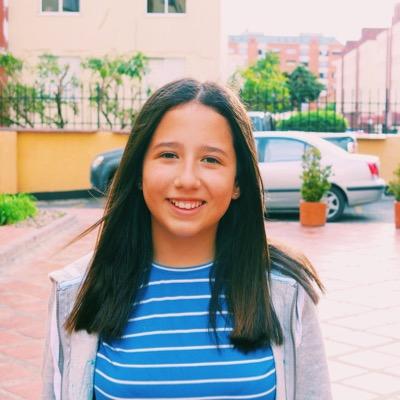 sofialsimpson's profile picture. same