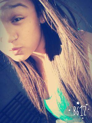 Thaissa Moraes (Oficial) 1Primeiro Twitter
insta: pikena_Myller
Página do Face : Thata Moraes