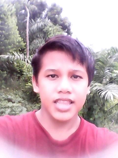 Disaat orang mencaci dan menghina kita balas saja mereka dgn senyuman.OFFICIAL AKUN TWITTER OF@SandyanMh.{ADK}INDONESIA^_^