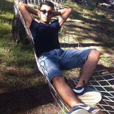 GALATASARAY 18 pendik Istersem çare , istemezsem bahane bulurum . Sen rahat ol … !