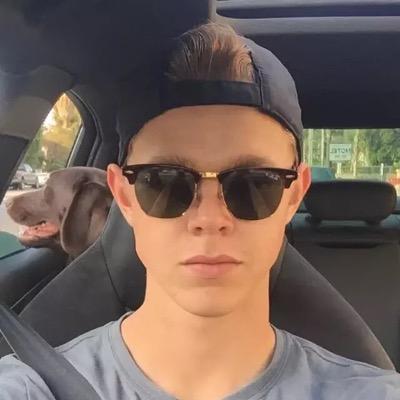michaelbmason's profile picture.