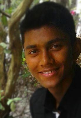 mdshakil222's profile picture. simple