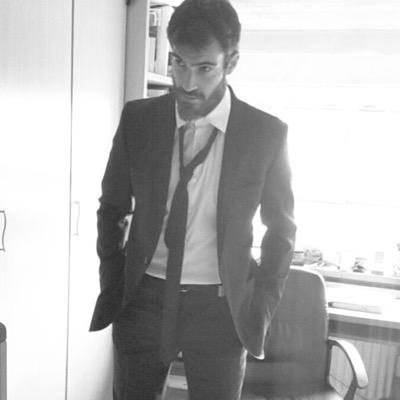 dsaimonss's profile picture. 