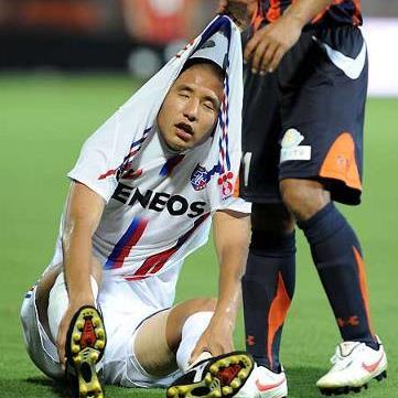 3分笑える様なネタを提供しますww
日々更新していくので良かったらRT・お気に入りお願いします!