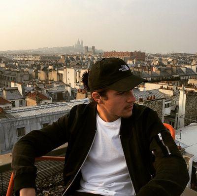 kenrpgtle's profile picture. tu m'avais dans la peau mais je ne faisais que l'effleurer