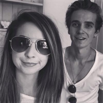dont follow this account follow @violetxem ily guys