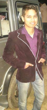 AshTul11's profile picture. 