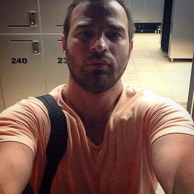 Ahmetkrcy's profile picture. 👷🏼‍♂️ɪɴᴛᴇʀɪᴏʀ ᴀʀᴄʜɪᴛᴇᴄᴛᴜʀᴇ 🎓𝐘𝐞𝐝𝐢𝐭𝐞𝐩𝐞 𝐔𝐧𝐢𝐯𝐞𝐫𝐬𝐢𝐭𝐲 •  @yeditepefest | 𝙾𝚠𝚗𝚎𝚛