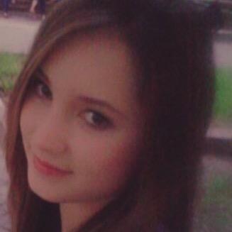 saramelenova's profile picture. 