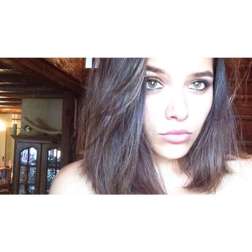 maevahellokitty's profile picture. 