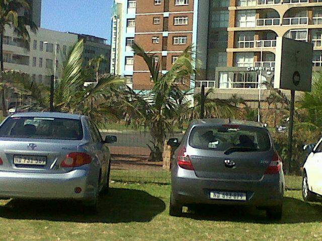 Born in Bergville and grew up at Ladysmith. Studied and finished matric @ Emhlwaneni High. Got Diploma in Info Tech