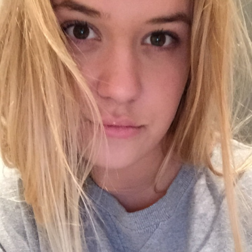 jamiebondd's profile picture. Make up is what I live for.