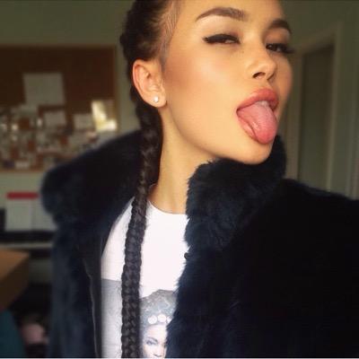 isabellarpgtle's profile picture. ⠀⠀ ⠀ ⠀⠀ ⠀ she can fuck you good ⠀ ⠀⠀ ⠀⠀ ⠀ ⠀⠀ ⠀⠀ ⠀⠀ ⠀ ⠀but I can fuck you better