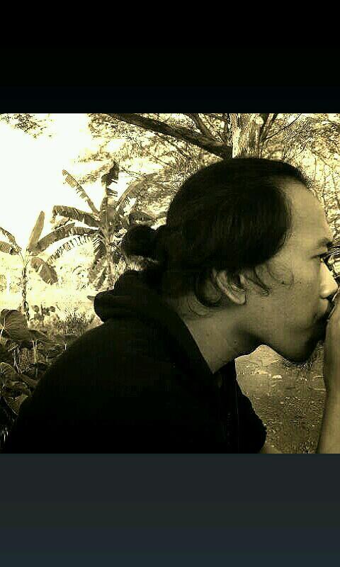 Luckmenisme's profile picture. IR '10 of  Budi Luhur University || @MIDJIL_DM