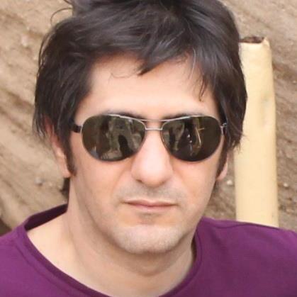 manimoogahi's profile picture. copywriter