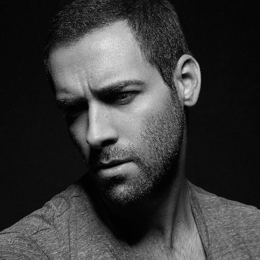 I'm a portrait, fashion and beauty photographer and retoucher